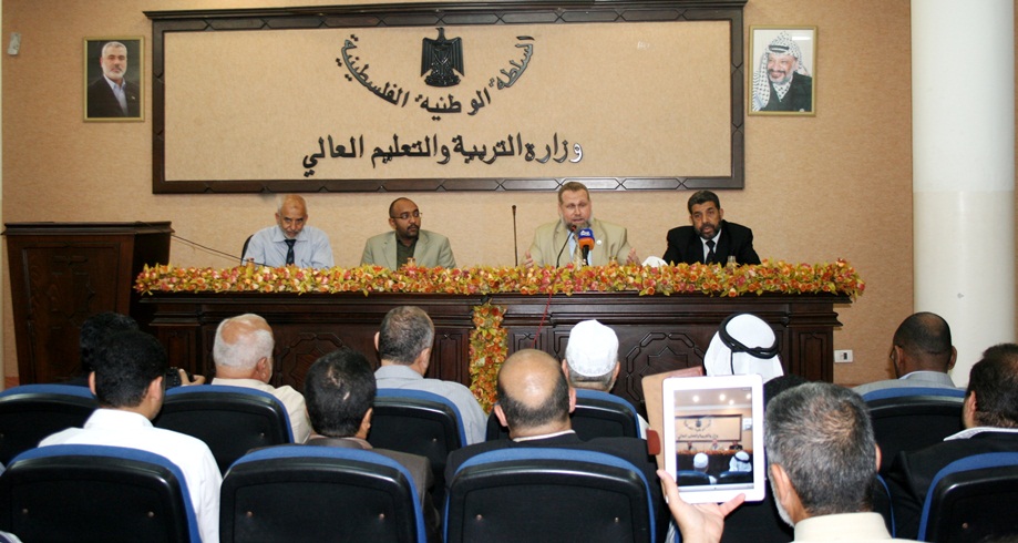 0MinisterConvoy2012May6