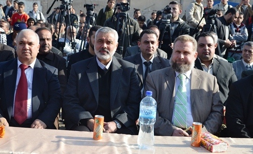 YafaSchoolMinisterPm2011Dec_3