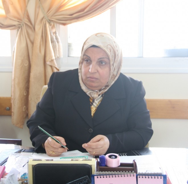 مديرة مدرسة الصم للبنات جهاد حسين